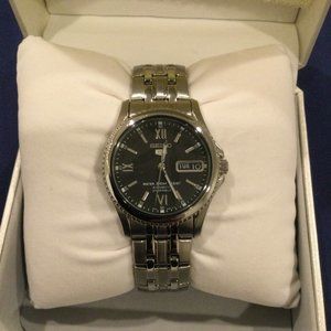 SEIKO 5 Automatic Watch 23 Jewels 50M Water Resistant 7S36-01T0